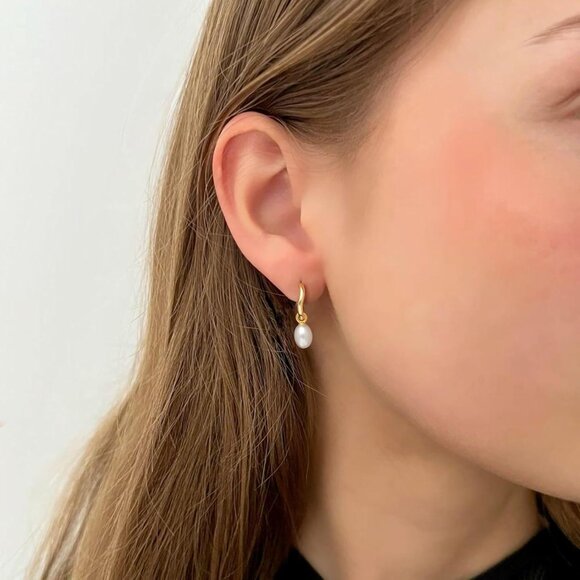 Irregular Small Pearl Drop Huggie Hoop Hypoallergenic Dainty Earring For Women - Picture 2 of 7